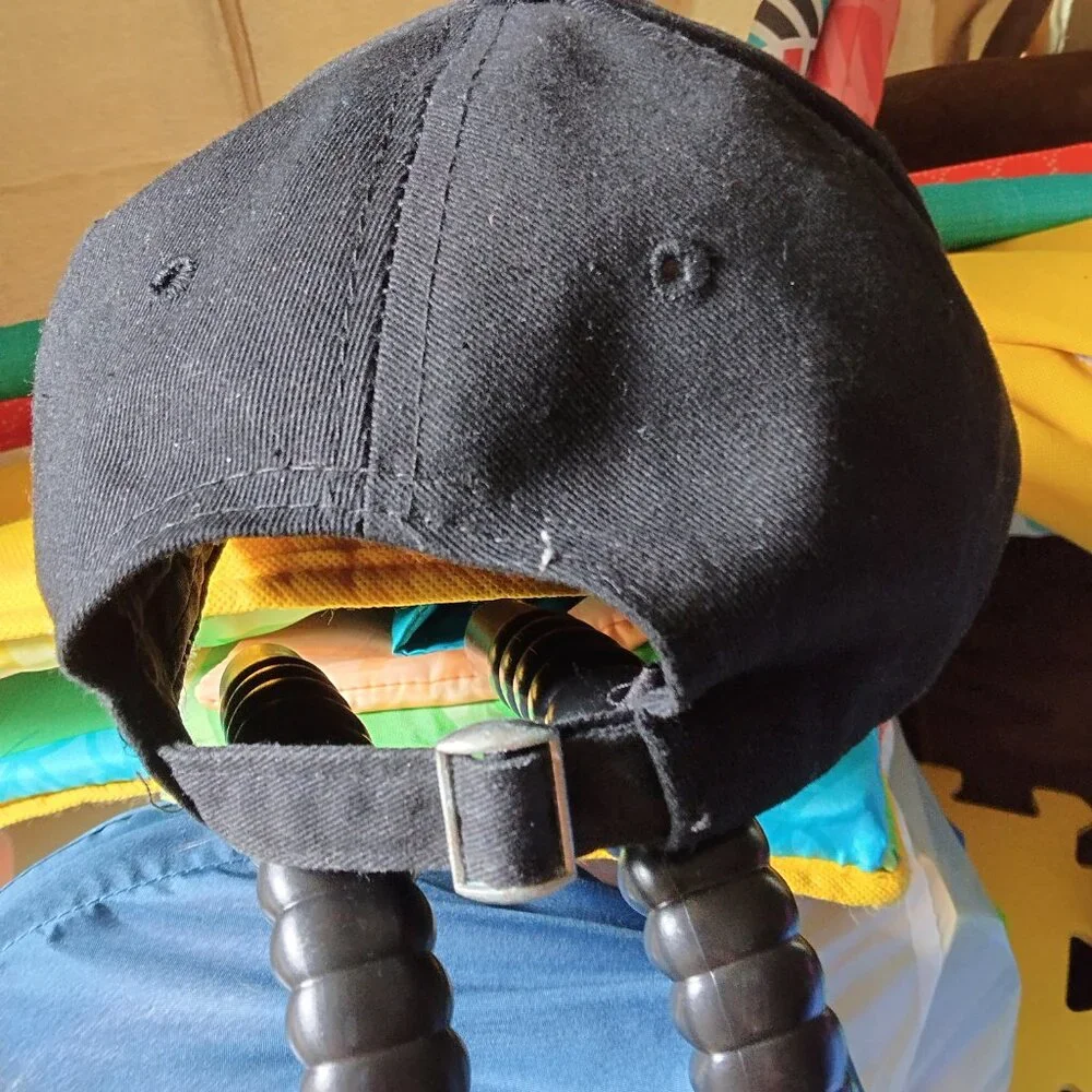 Supreme hat - Picture 2 of 2